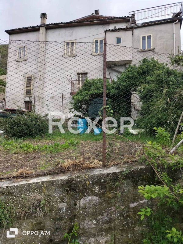 casa indipendente in vendita a Cagli