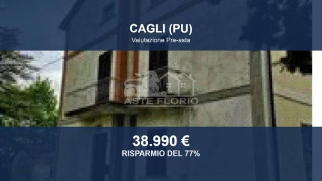 casa indipendente in vendita a Cagli