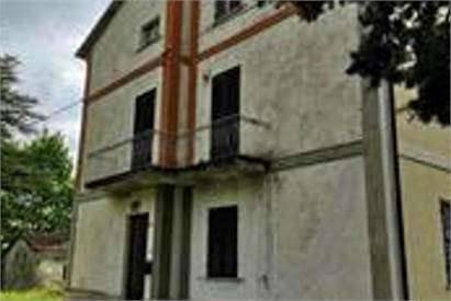 casa indipendente in vendita a Cagli in zona Pieia