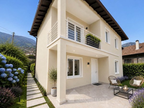 casa indipendente in vendita a Cagli in zona Pianello