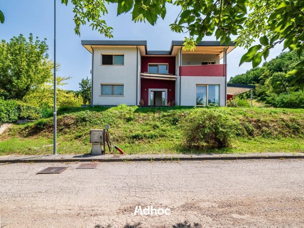 casa indipendente in vendita a Cagli