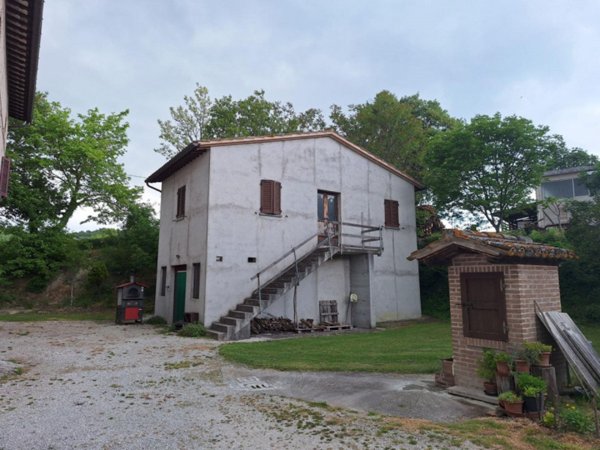 terreno agricolo in vendita a Cagli in zona Paravento