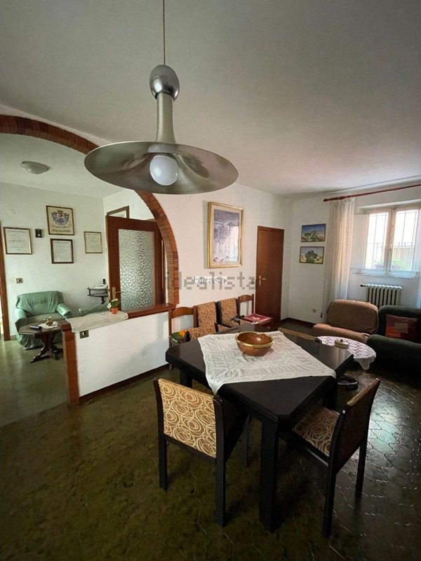 casa indipendente in vendita a Cagli