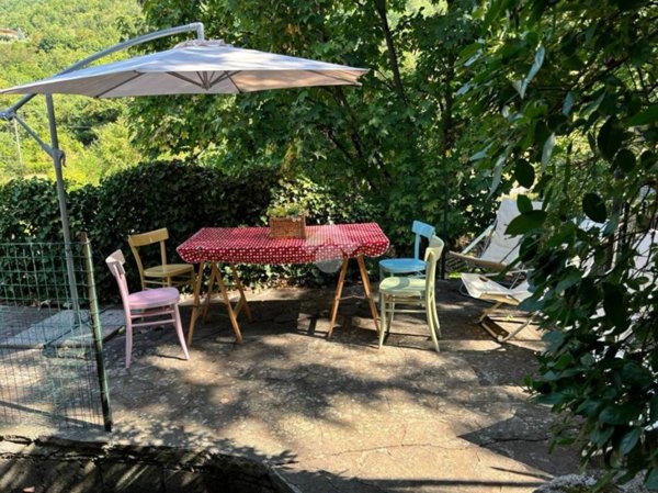 appartamento in vendita a Cantiano in zona Chiaserna