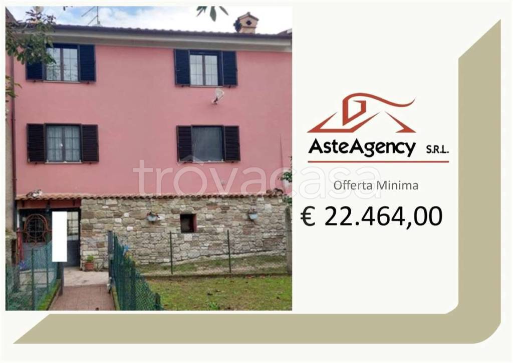appartamento in vendita a Cantiano in zona Chiaserna