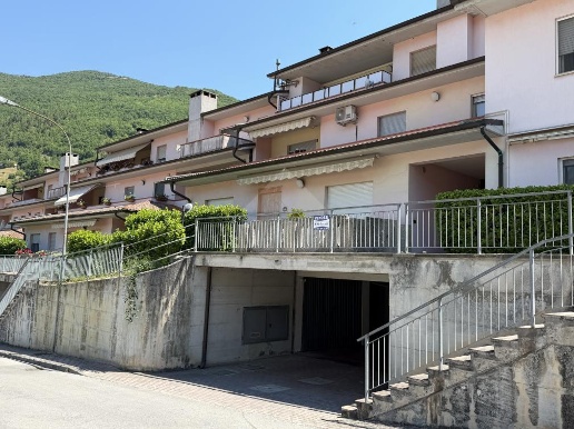 appartamento in vendita a Cantiano