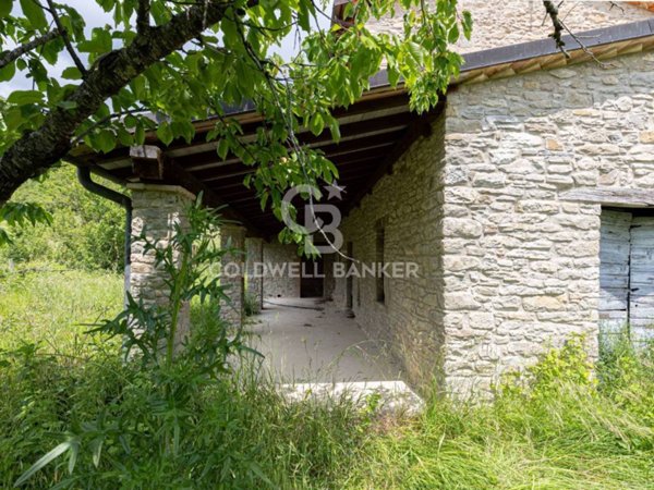 casa indipendente in vendita a Carpegna