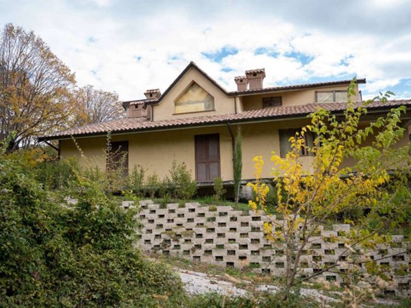 casa indipendente in vendita a Carpegna