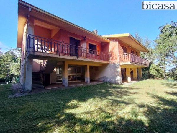 casa indipendente in vendita a Carpegna