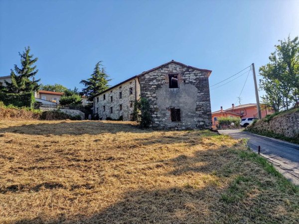 casa indipendente in vendita a Carpegna