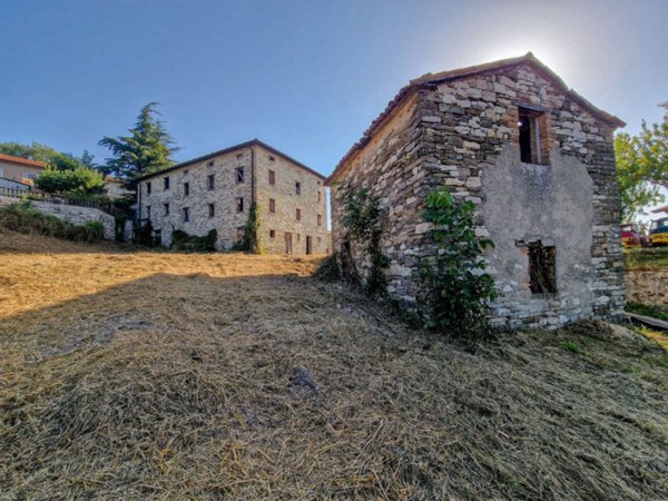 casa indipendente in vendita a Carpegna