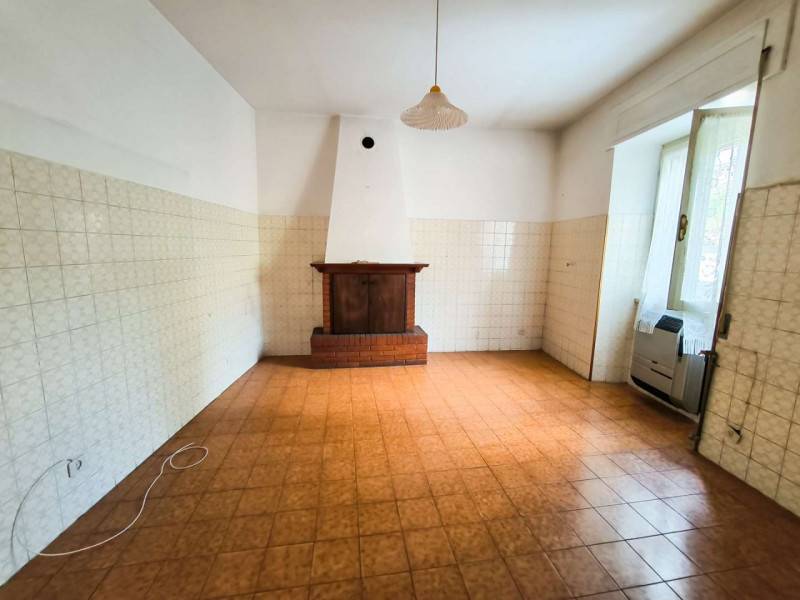 casa indipendente in vendita a Carpegna in zona Genghe