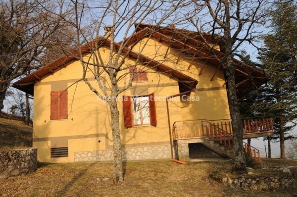 casa indipendente in vendita a Carpegna