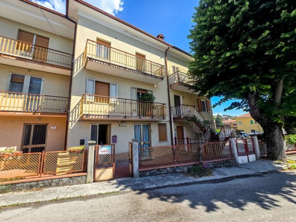appartamento in vendita a Carpegna in zona Genghe