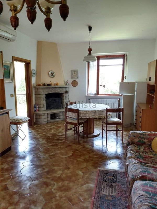 appartamento in vendita a Carpegna in zona Genghe