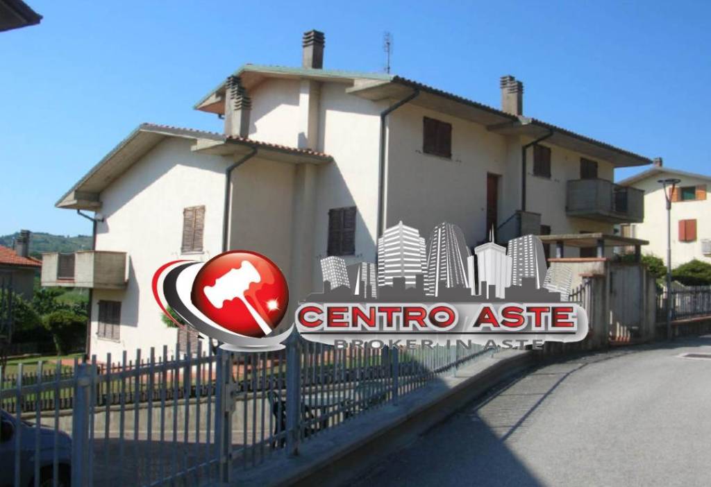 casa indipendente in vendita a Carpegna in zona Genghe