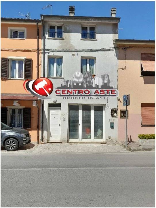 casa indipendente in vendita a Cartoceto in zona Lucrezia