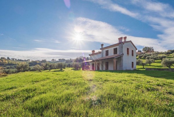 casa indipendente in vendita a Cartoceto