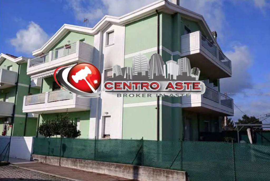 appartamento in vendita a Cartoceto in zona Lucrezia