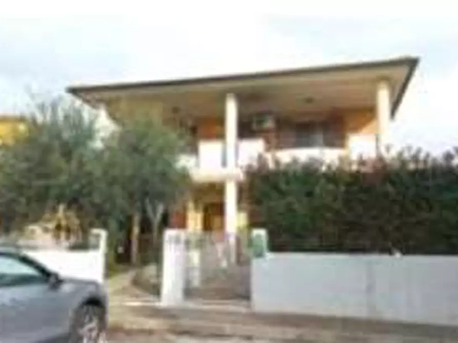 appartamento in vendita a Cartoceto in zona Lucrezia