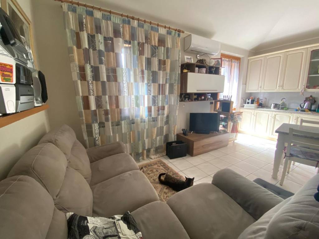 casa indipendente in vendita a Cartoceto