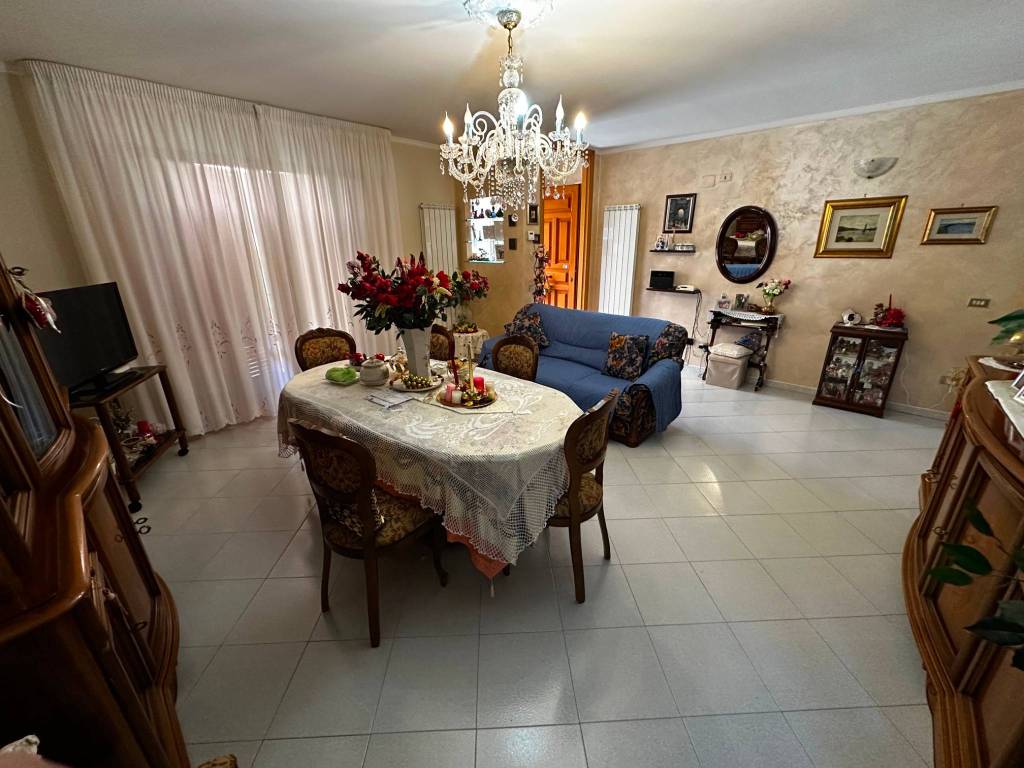 casa indipendente in vendita a Cartoceto