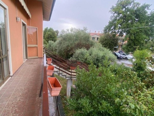 appartamento in vendita a Cartoceto in zona Lucrezia