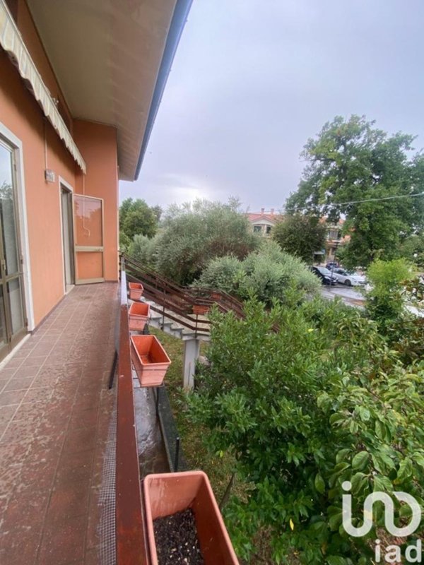 appartamento in vendita a Cartoceto in zona Lucrezia