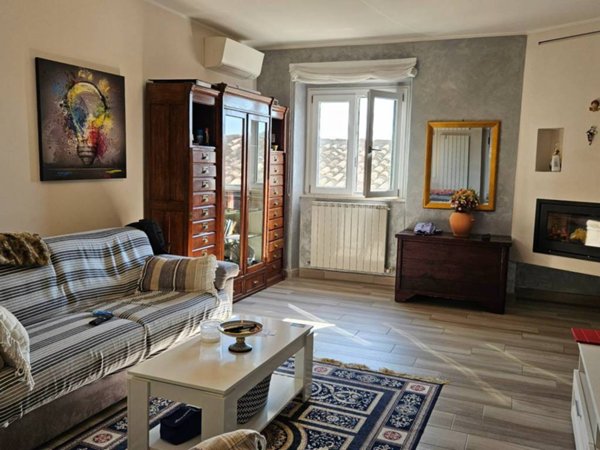 appartamento in vendita a Cartoceto in zona Lucrezia