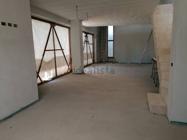 casa indipendente in vendita a Cartoceto in zona Lucrezia