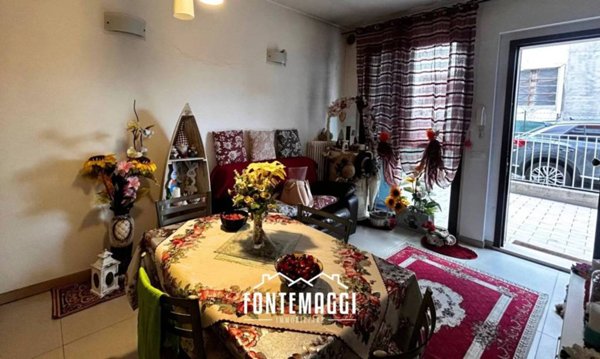 appartamento in vendita a Cartoceto in zona Lucrezia