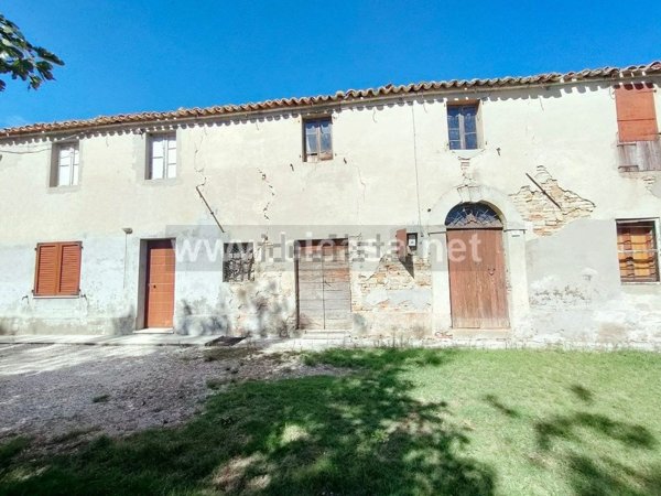 casa indipendente in vendita a Cartoceto