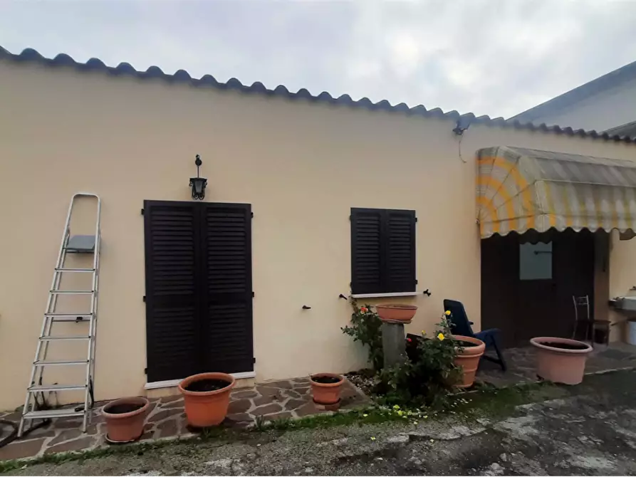 locale di sgombero in vendita a Cartoceto in zona Lucrezia