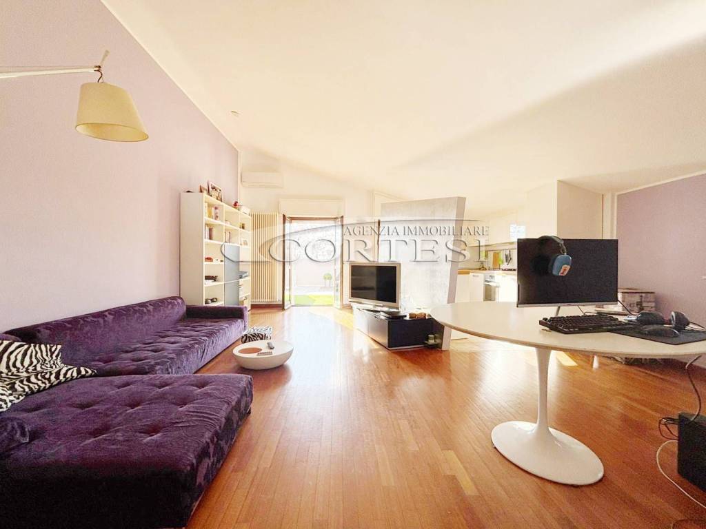 appartamento in vendita a Cartoceto in zona Lucrezia