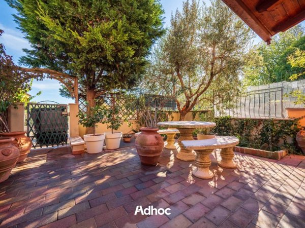 appartamento in vendita a Cartoceto in zona Lucrezia