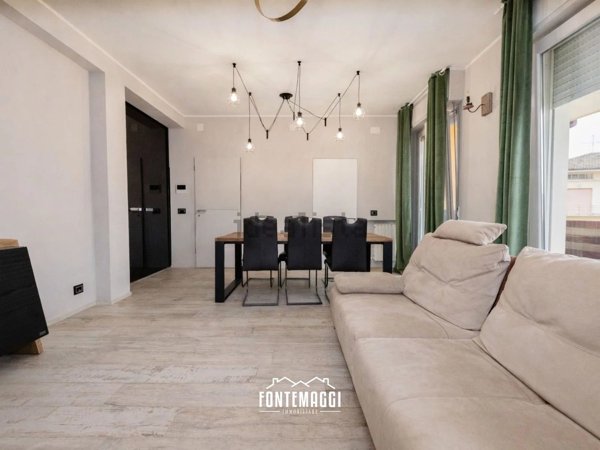 appartamento in vendita a Cartoceto in zona Lucrezia