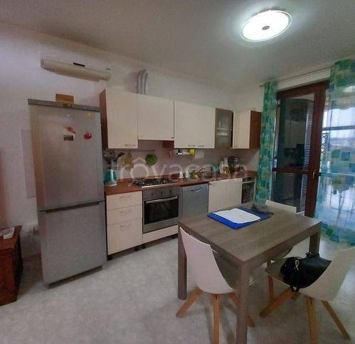 appartamento in vendita a Cartoceto in zona Lucrezia