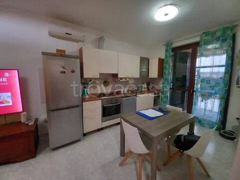 appartamento in vendita a Cartoceto in zona Lucrezia