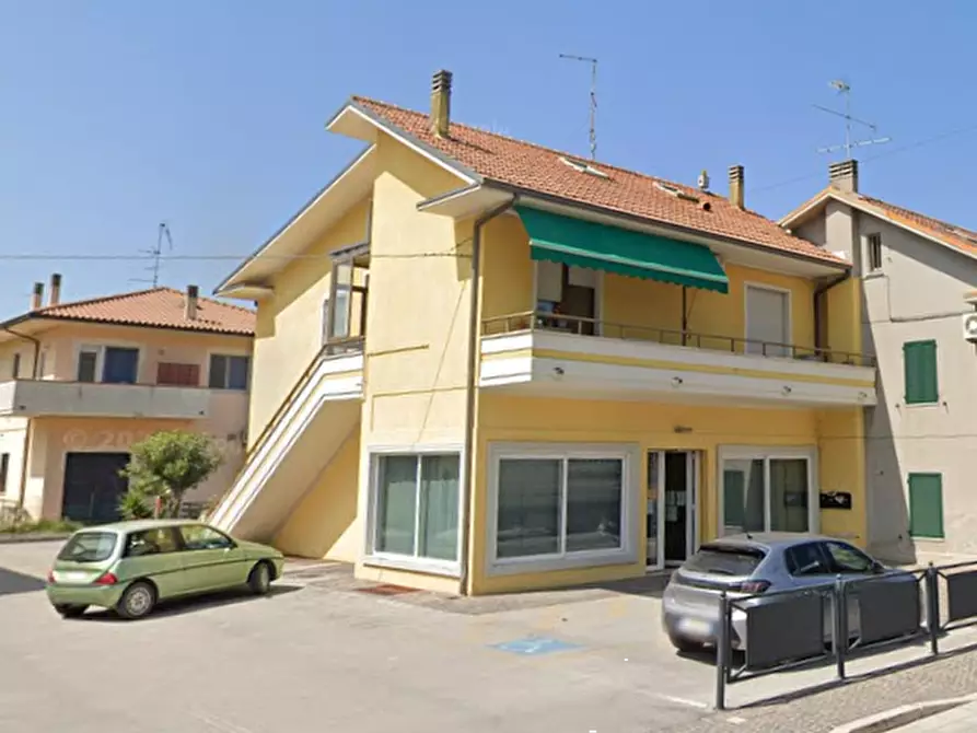 appartamento in vendita a Cartoceto in zona Lucrezia