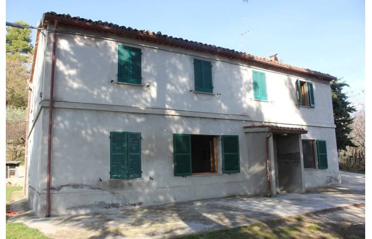 casa indipendente in vendita a Cartoceto