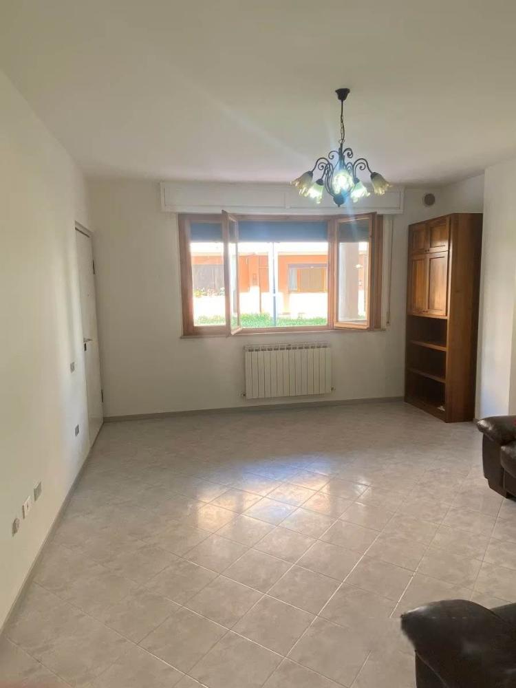 appartamento in vendita a Cartoceto in zona Lucrezia