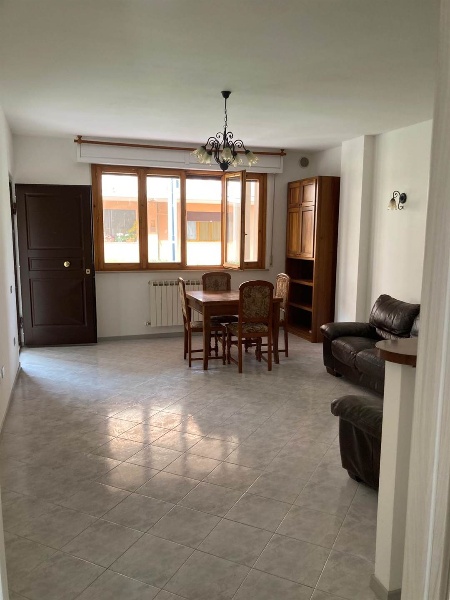 appartamento in vendita a Cartoceto in zona Lucrezia