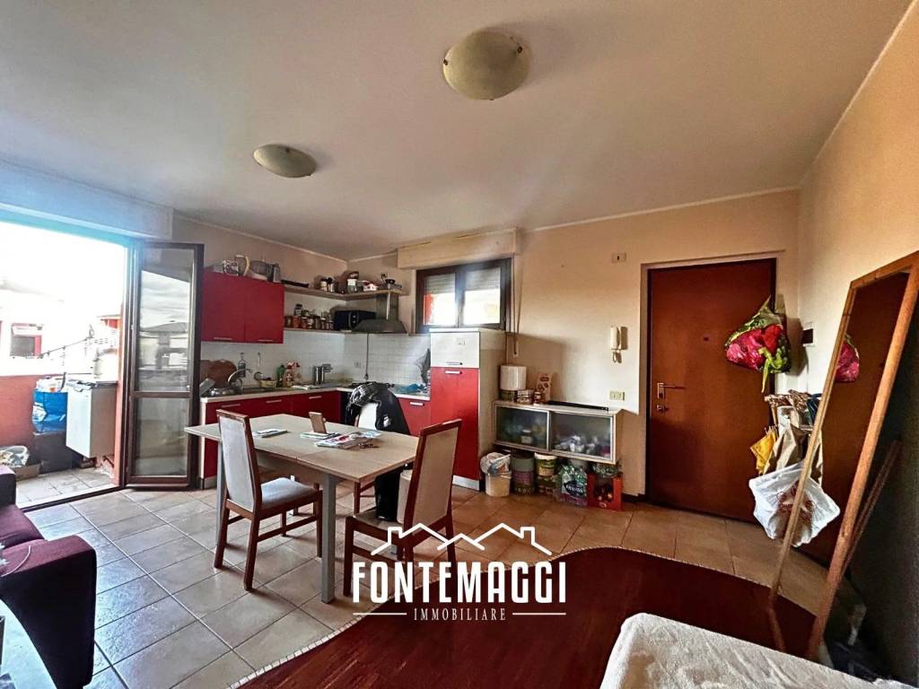 appartamento in vendita a Cartoceto in zona Lucrezia