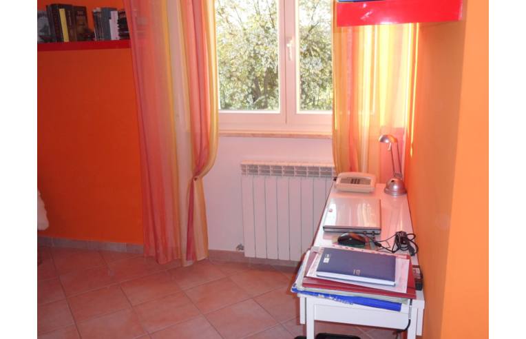 appartamento in vendita a Cartoceto in zona Lucrezia