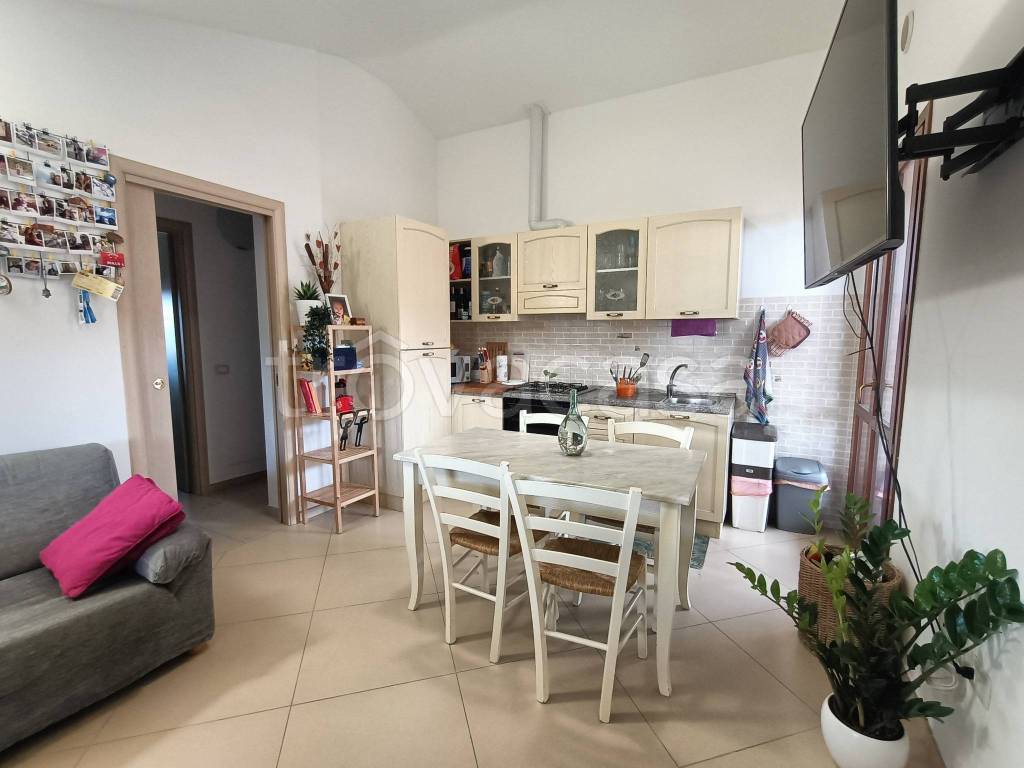 appartamento in vendita a Cartoceto in zona Lucrezia