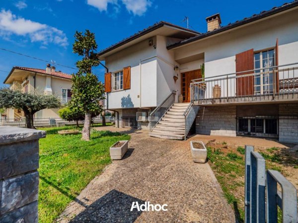 casa indipendente in vendita a Cartoceto in zona Lucrezia