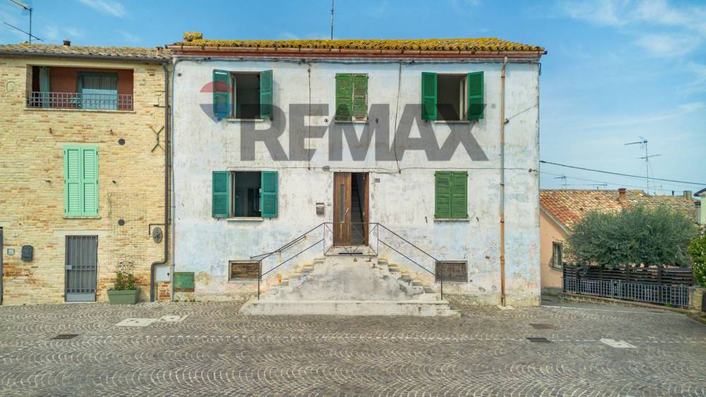 casa indipendente in vendita a Cartoceto