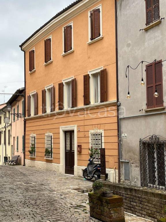 casa indipendente in vendita a Cartoceto