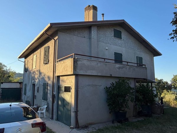 casa indipendente in vendita a Cartoceto in zona Ripalta