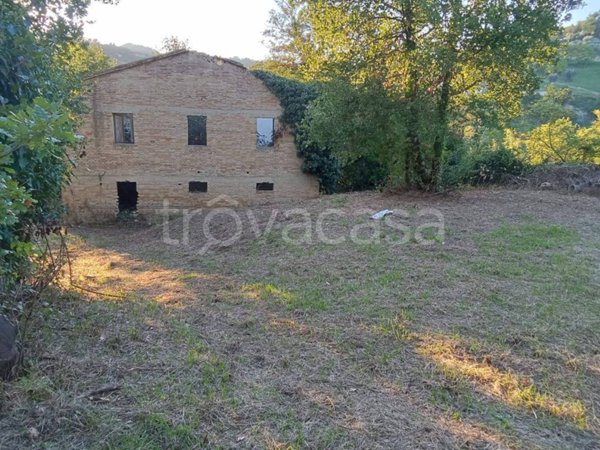 casa indipendente in vendita a Cartoceto in zona Sant'Anna